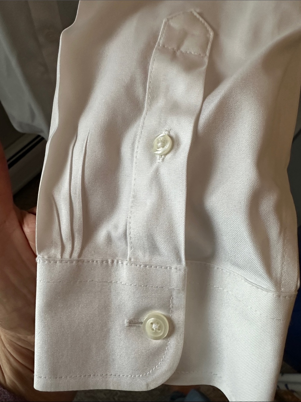 L.L. Bean Women's White Button-Down Shirt - Picture 4 of 7